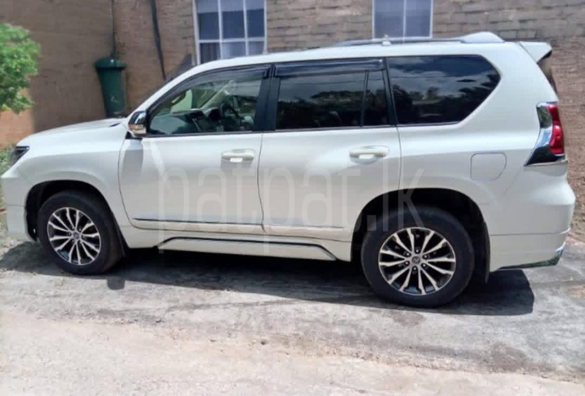 Advertisement image 3