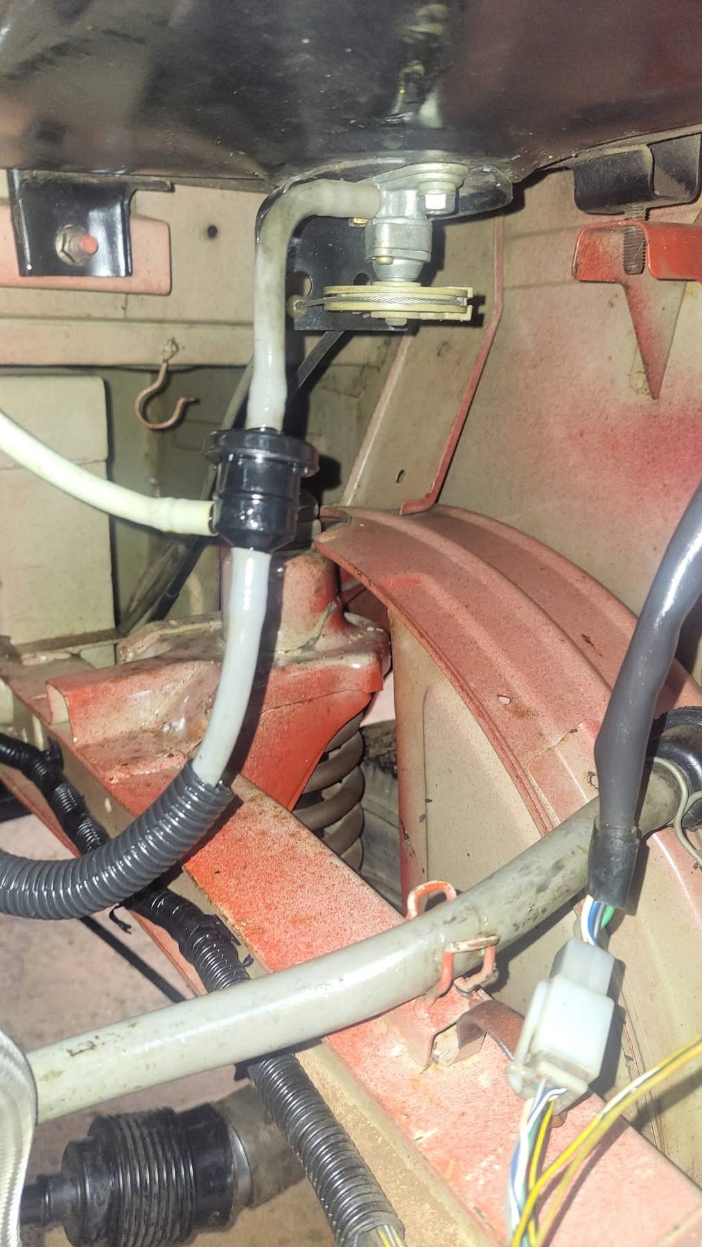 Bajaj Three Wheel 2015 - භාවිතා කරන ලද ත්‍රිරෝද රථය sale in Sri Lanka - patpat.lk