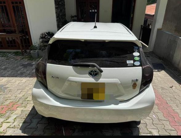 Toyota Aqua 2014 - භාවිතා කරන ලද කාර් sale in Sri Lanka - patpat.lk