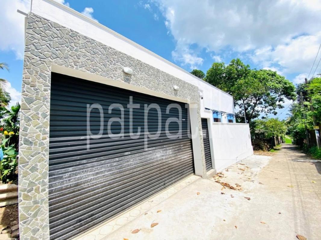 Advertisement image 1