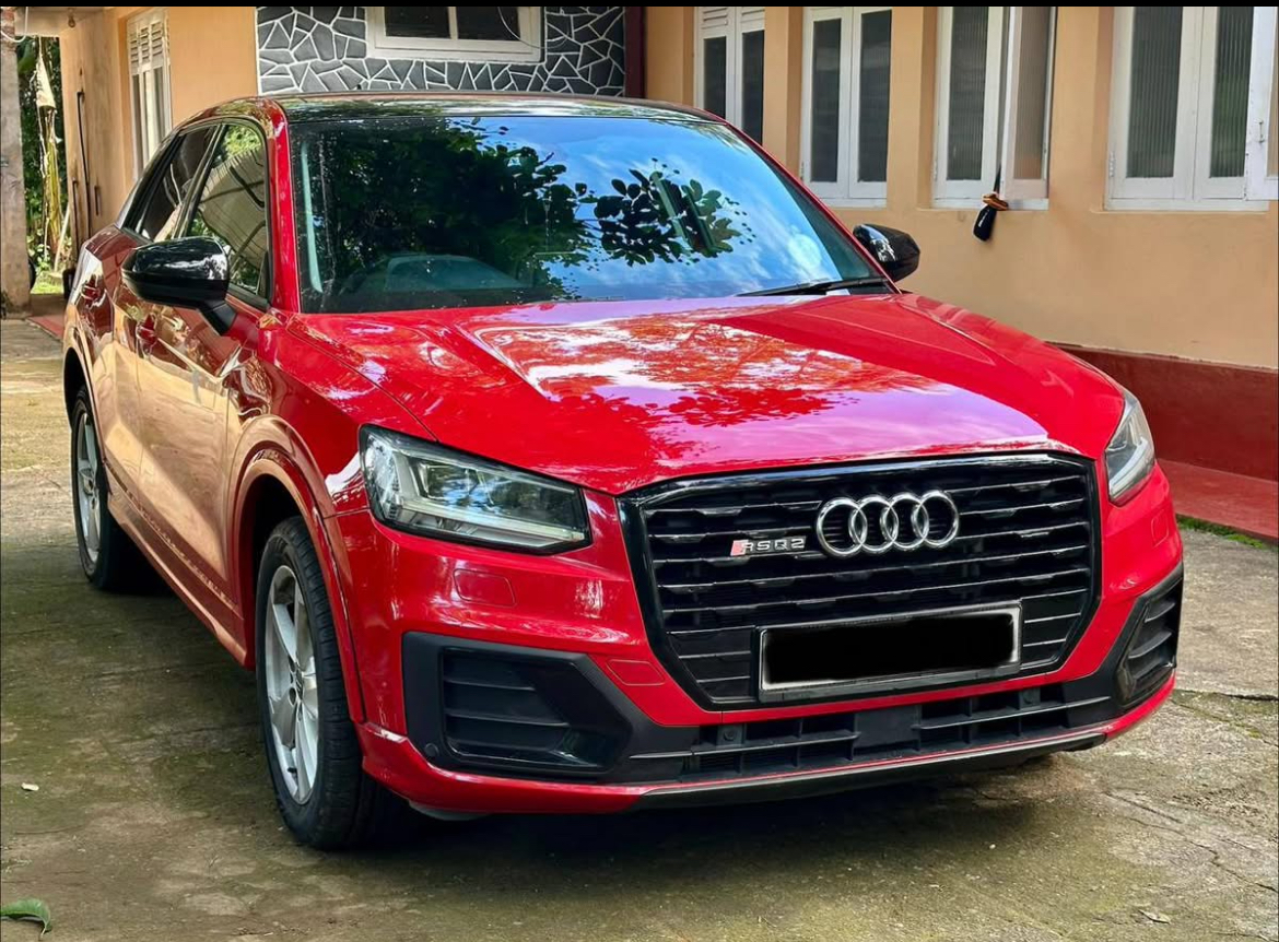 Audi Q2 2019 ads-image-1