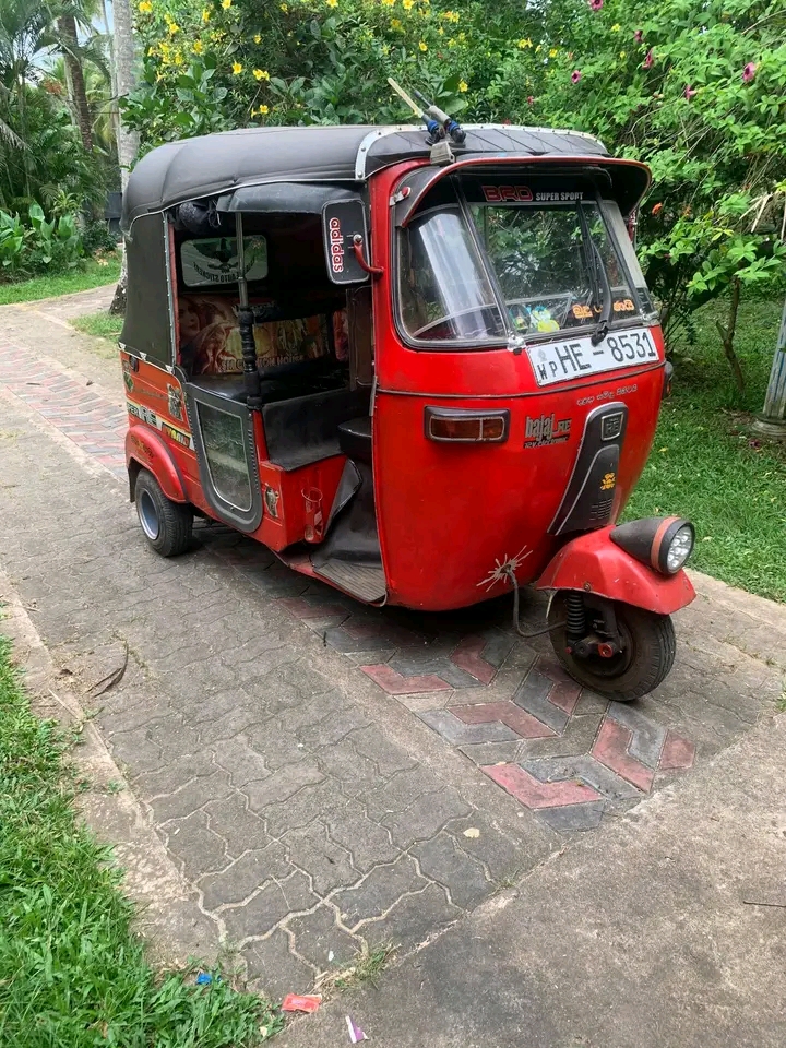 Bajaj Three Wheel 2003 - பயன்படுத்தப்பட்டது முச்சக்கர வண்டி sale in Sri Lanka - patpat.lk