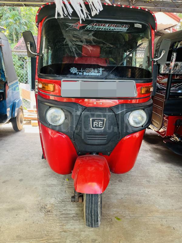 Bajaj 4 stroke 2018 - பயன்படுத்தப்பட்டது முச்சக்கர வண்டி sale in Sri Lanka - patpat.lk