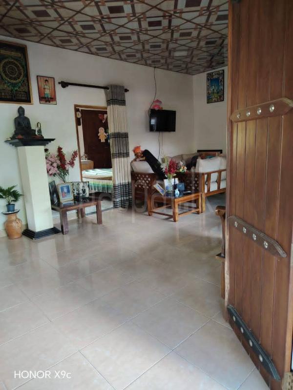 House for Sale in Giriulla