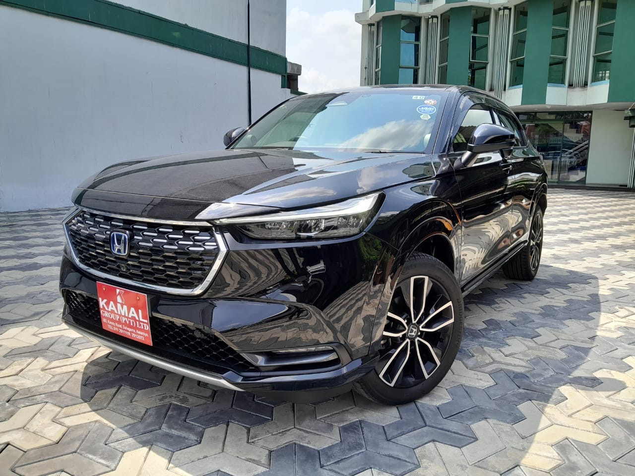 Honda Vezel 2023 - மறுசீரமைக்கப்பட்டது SUV sale in Sri Lanka - patpat.lk