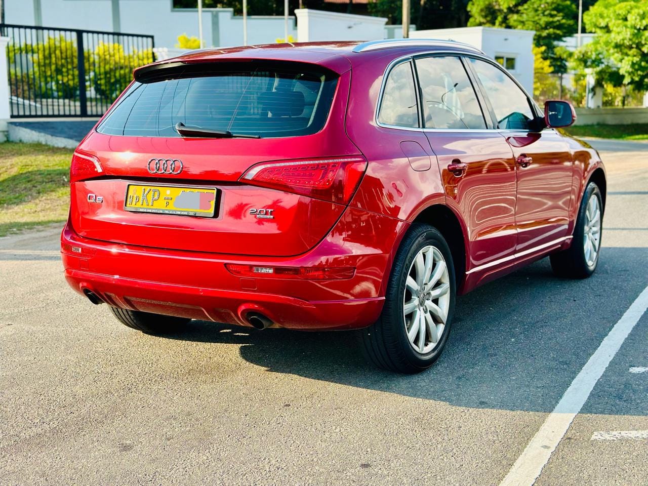 Audi Q5 2011 - பயன்படுத்தப்பட்டது SUV sale in Sri Lanka - patpat.lk