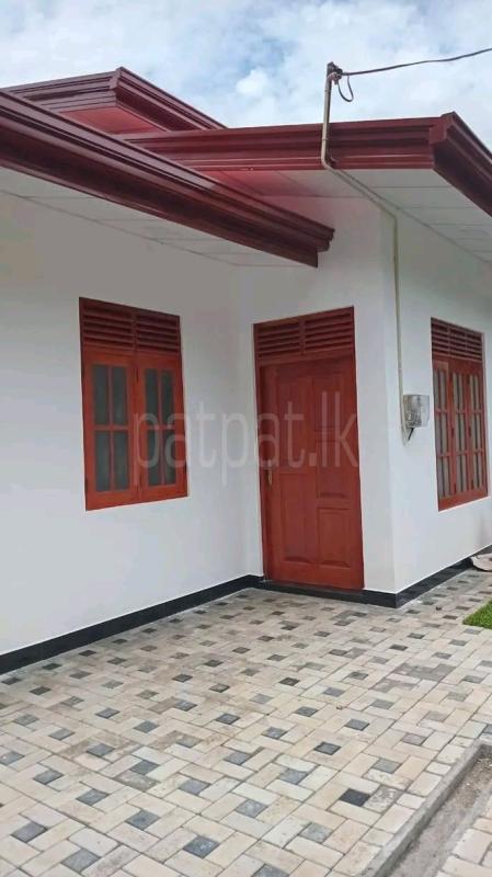 House for Sale in Weliveriya ads-image-1
