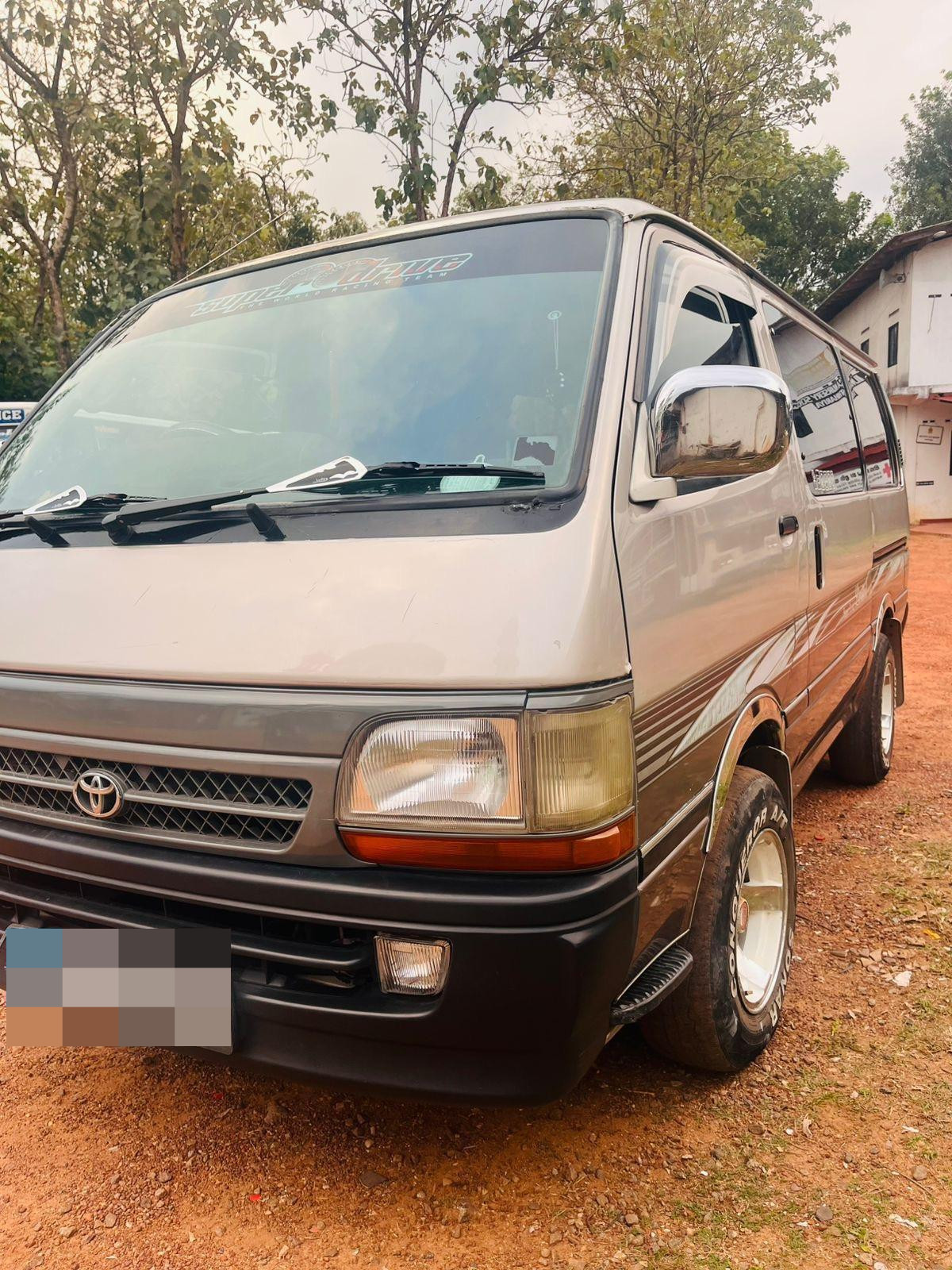 Toyota LH113 1992 - Used Van sale in Sri Lanka - patpat.lk