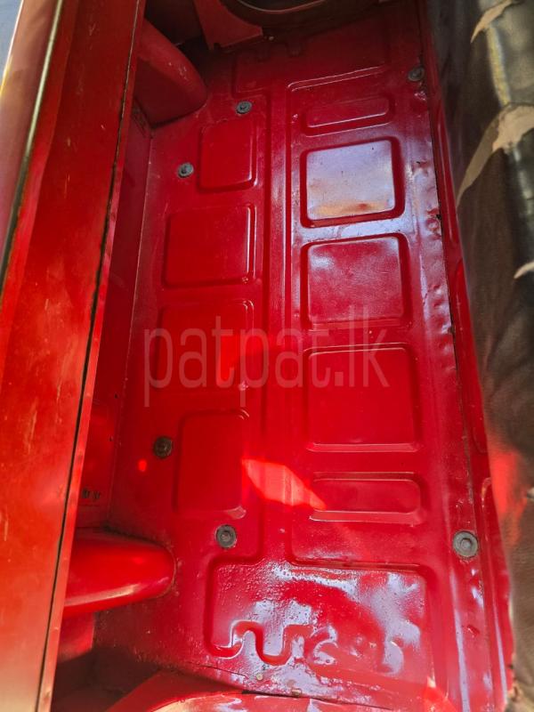 Advertisement image 4