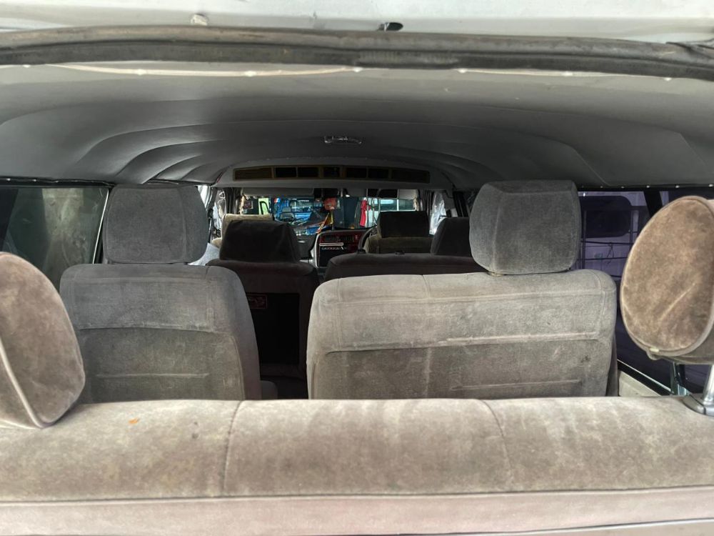 Toyota Hiace 1991 - Reconditioned Van sale in Sri Lanka - patpat.lk