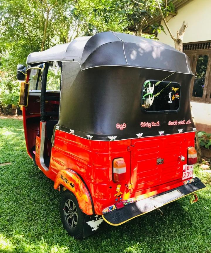Bajaj 2 stroke 1990 - பயன்படுத்தப்பட்டது முச்சக்கர வண்டி sale in Sri Lanka - patpat.lk
