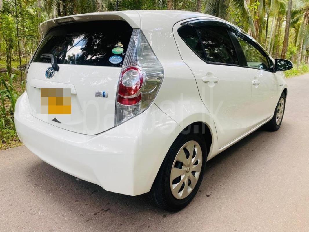 Toyota Aqua 2014 - Used Car sale in Sri Lanka - patpat.lk