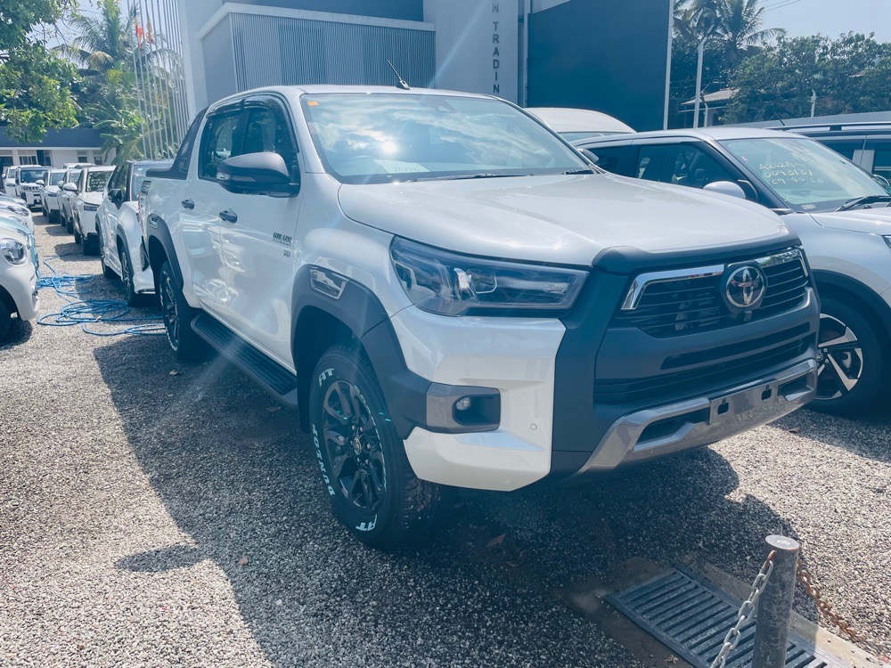 Toyota Hilux 2025 - Reconditioned Pick-up  sale in Sri Lanka - patpat.lk