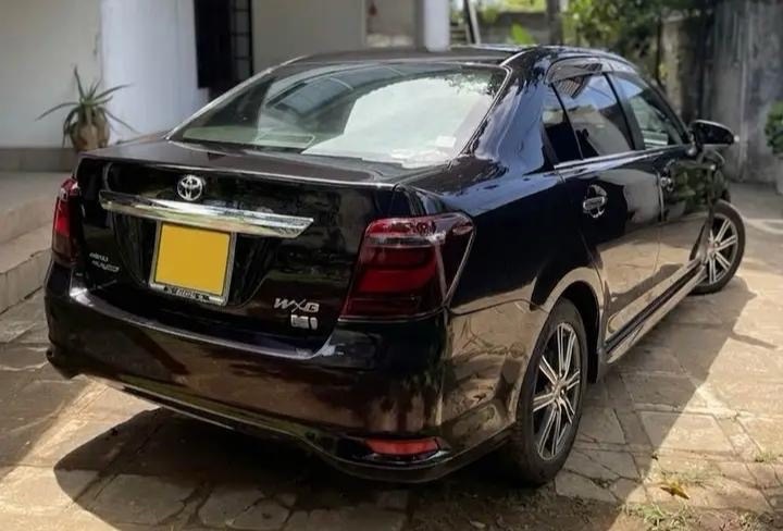 Toyota Axio 2017 - භාවිතා කරන ලද කාර් sale in Sri Lanka - patpat.lk