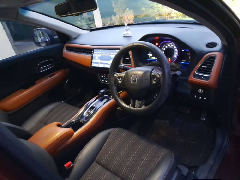 Honda Vezel 2014 - Used SUV sale in Sri Lanka - patpat.lk