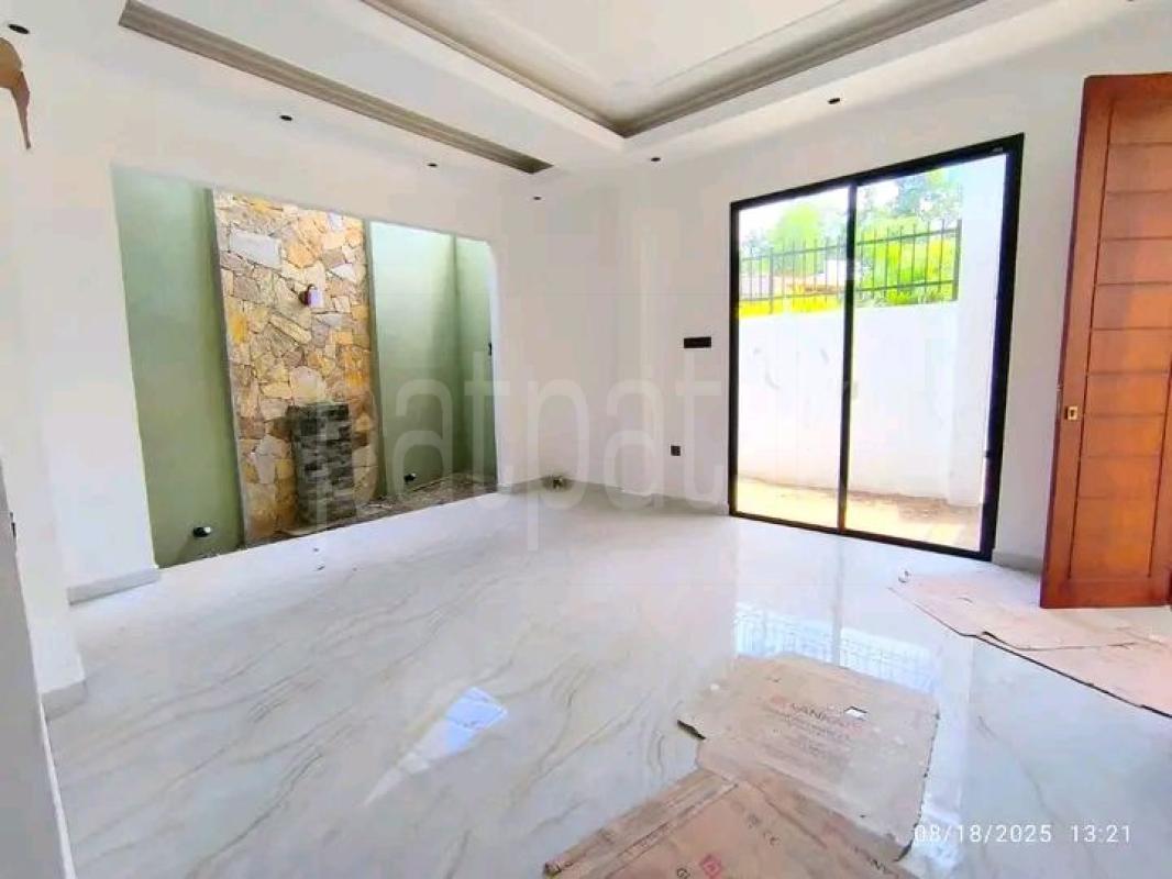 House for Sale in Athurugiriya