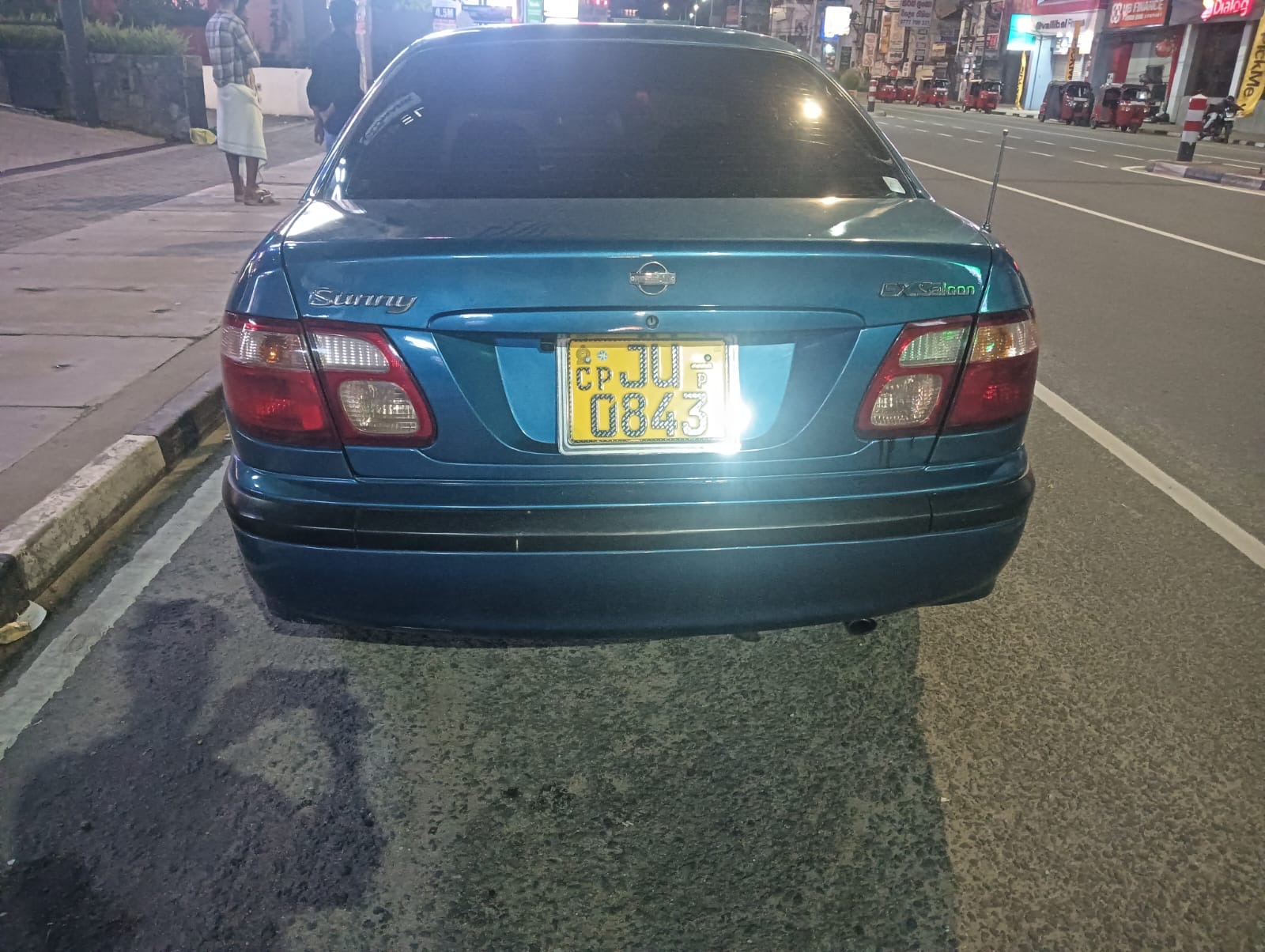 Nissan Sunny 2000 - பயன்படுத்தப்பட்டது கார் sale in Sri Lanka - patpat.lk