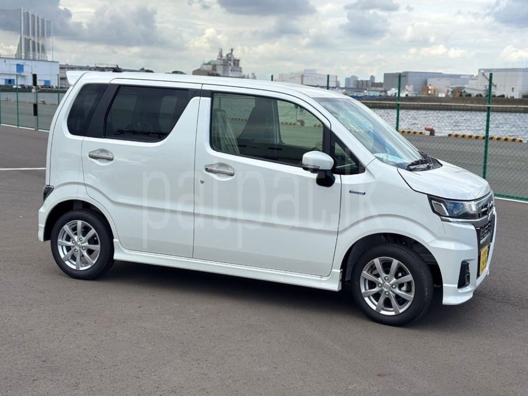 Suzuki Wagon R 2025 - Reconditioned Car sale in Sri Lanka - patpat.lk