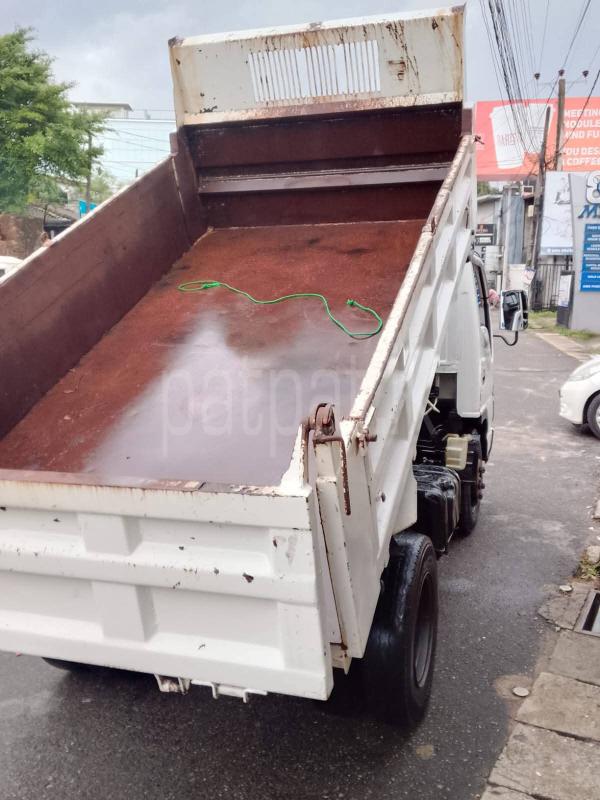 Isuzu ELF 2003 - பயன்படுத்தப்பட்டது டிரக் sale in Sri Lanka - patpat.lk