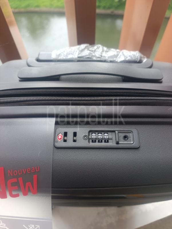 Advertisement image 3