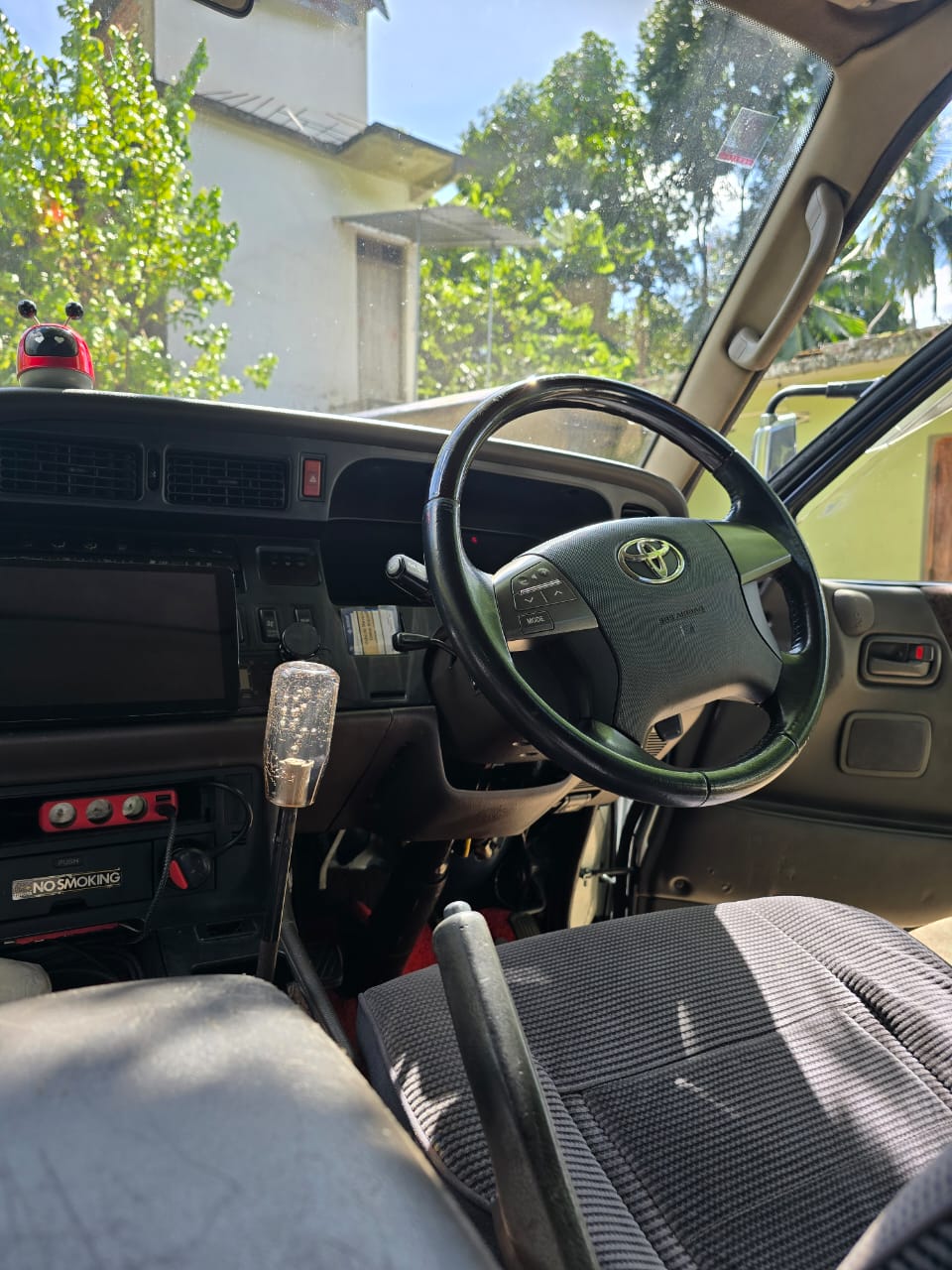 Toyota LH113 1993 - Used Van sale in Sri Lanka - patpat.lk