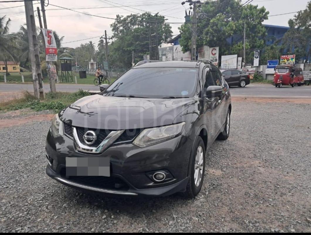 Nissan X Trail 2016 - Used SUV sale in Sri Lanka - patpat.lk