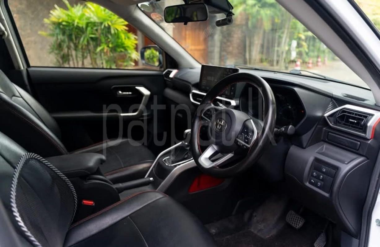 Advertisement image 6