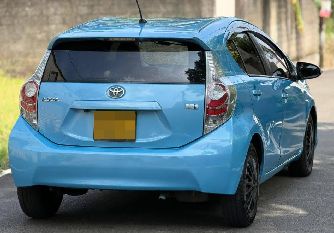 Toyota Aqua 2013 - Used Car sale in Sri Lanka - patpat.lk