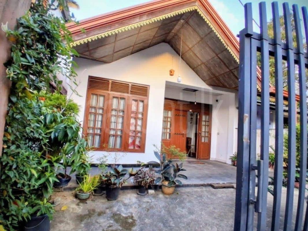 House for Sale in Gampola ads-image-1