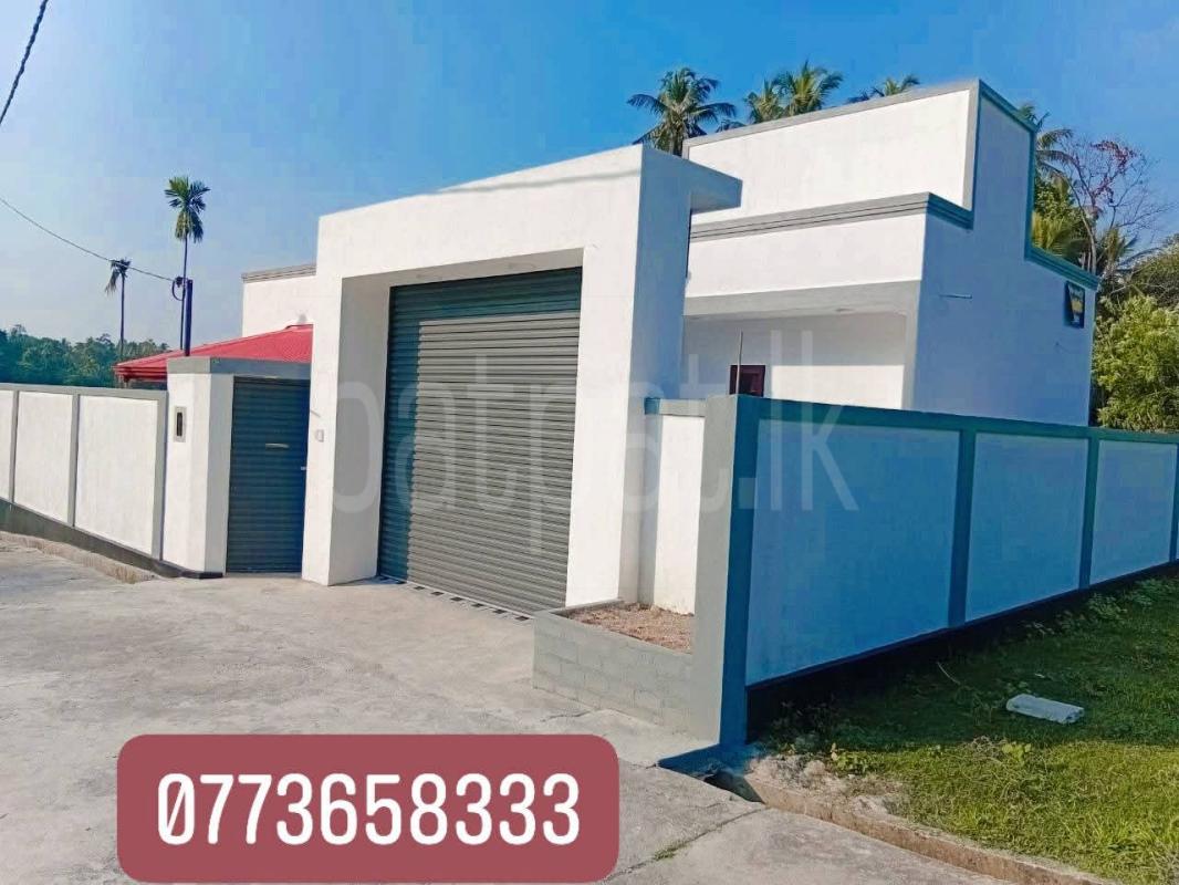 House for Sale in Weliveriya