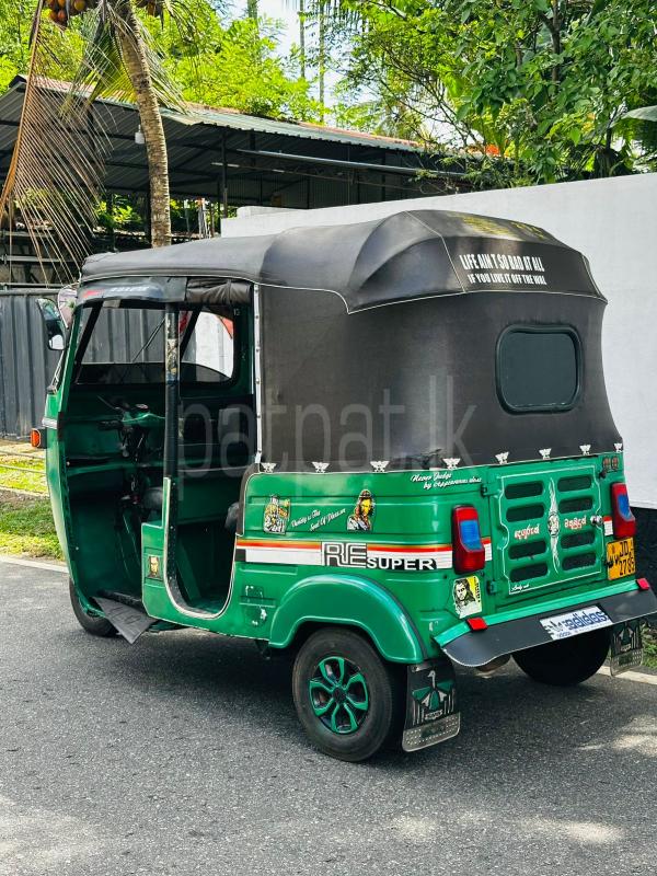 Bajaj Three Wheel 2004 - பயன்படுத்தப்பட்டது முச்சக்கர வண்டி sale in Sri Lanka - patpat.lk