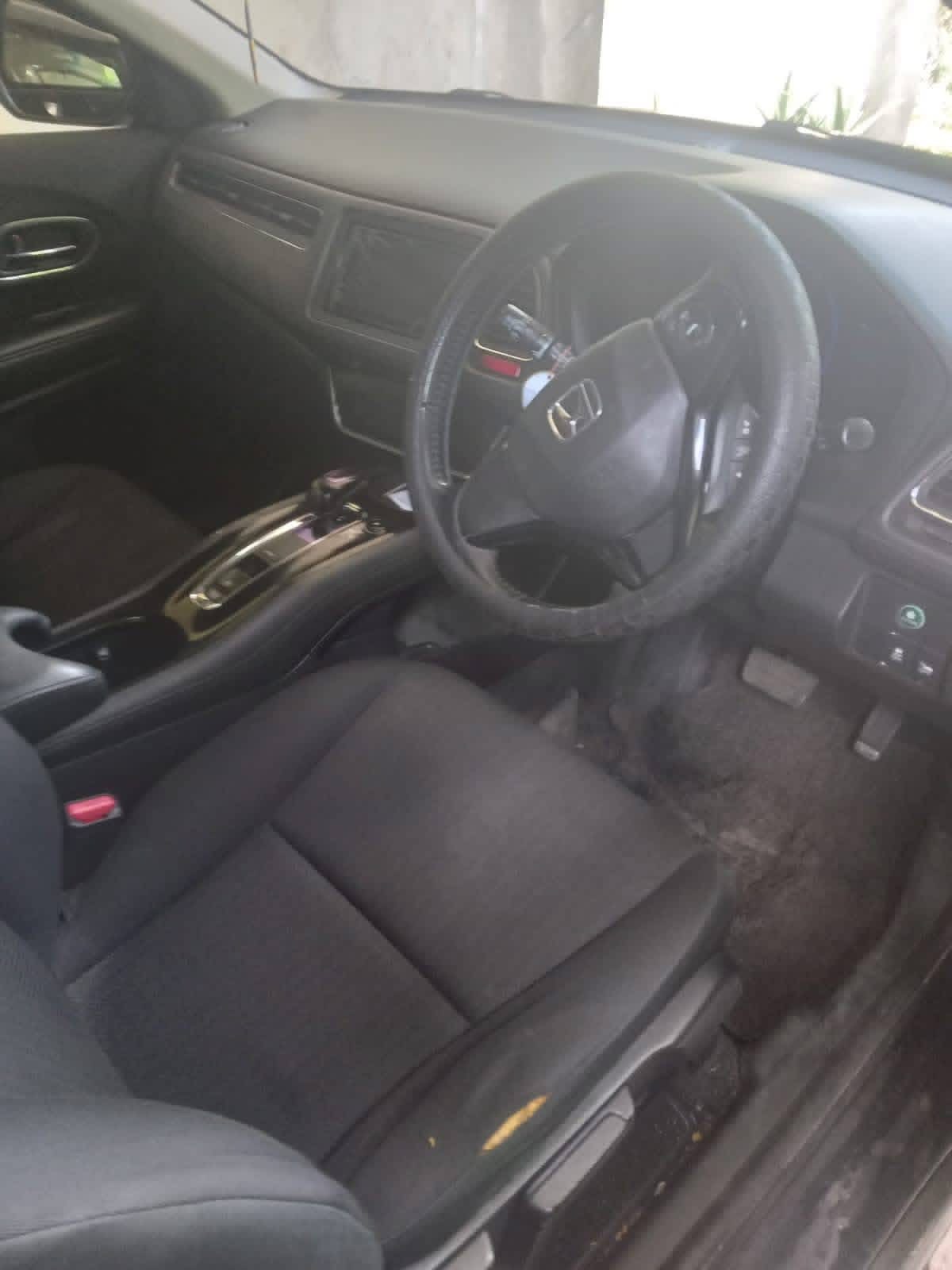 Honda Vezel 2014 - பயன்படுத்தப்பட்டது SUV sale in Sri Lanka - patpat.lk