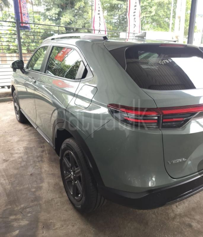 Advertisement image 4