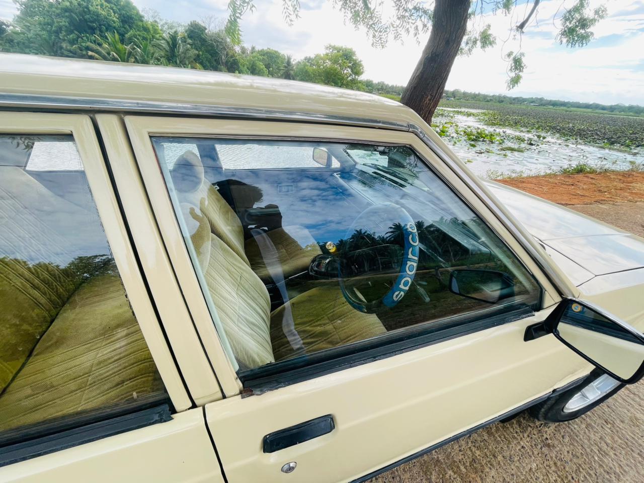 Mitsubishi Lancer 1983 - பயன்படுத்தப்பட்டது கார் sale in Sri Lanka - patpat.lk