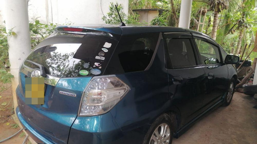 Honda Fit 2013 - பயன்படுத்தப்பட்டது கார் sale in Sri Lanka - patpat.lk