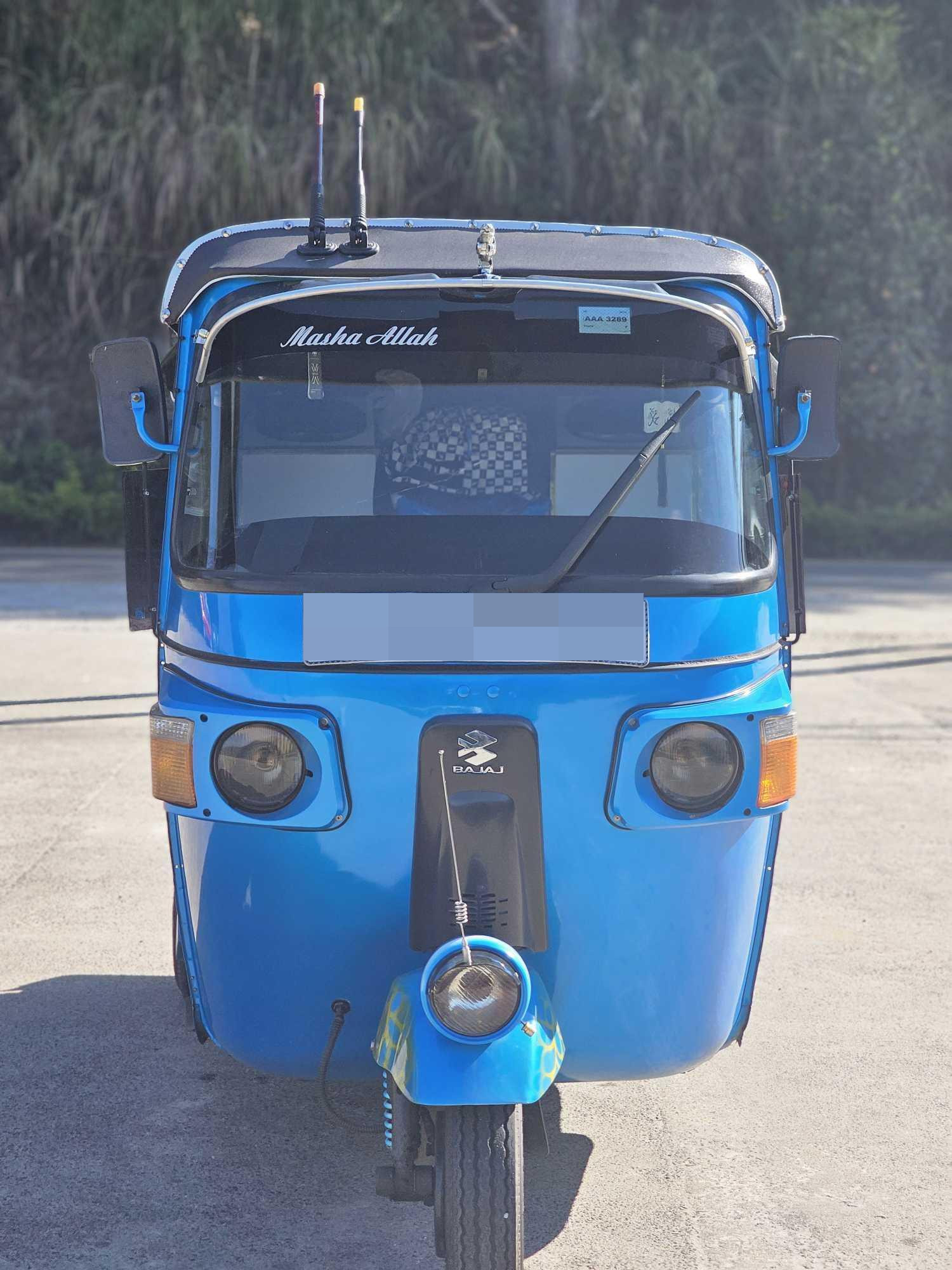 Bajaj Three Wheel 2012 - பயன்படுத்தப்பட்டது முச்சக்கர வண்டி sale in Sri Lanka - patpat.lk