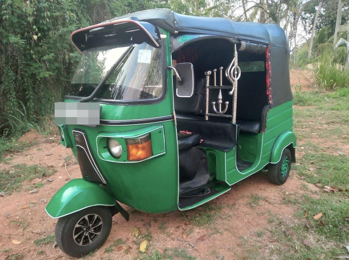 Bajaj Three Wheel 2010 - Used Three wheeler sale in Sri Lanka - patpat.lk