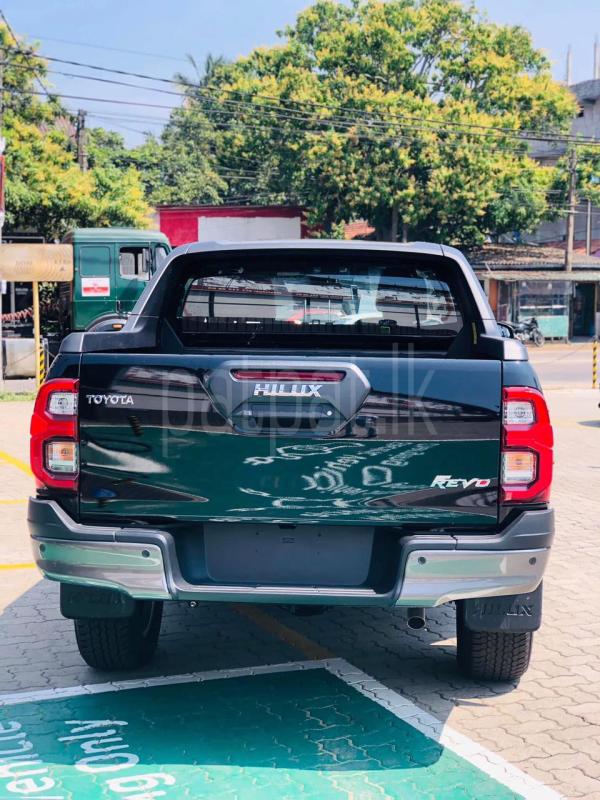 Advertisement image 6