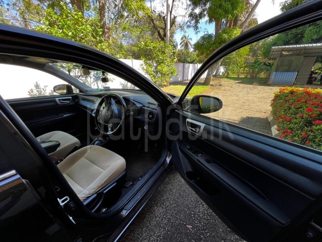 Toyota Axio 2015 - Used Car sale in Sri Lanka - patpat.lk