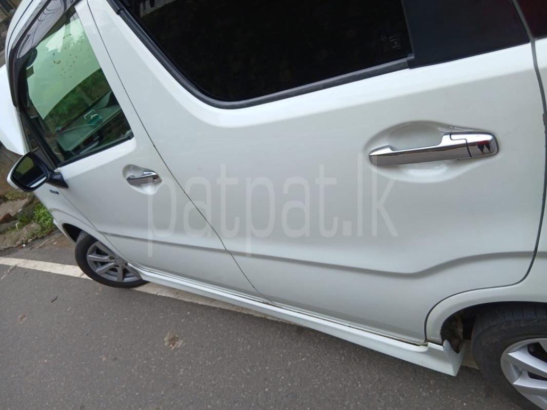 Advertisement image 3