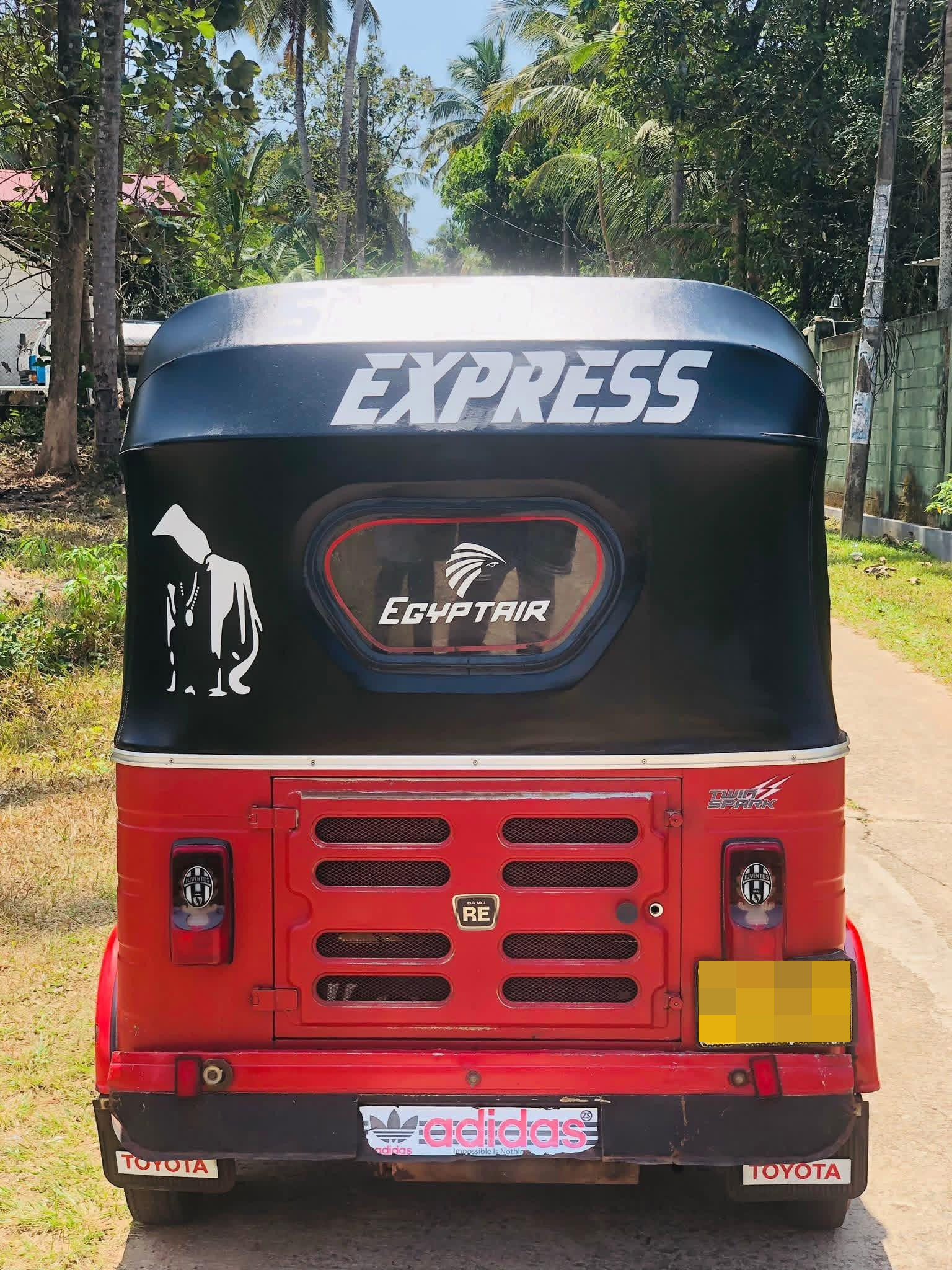 Bajaj Three Wheel 2016 - භාවිතා කරන ලද ත්‍රිරෝද රථය sale in Sri Lanka - patpat.lk