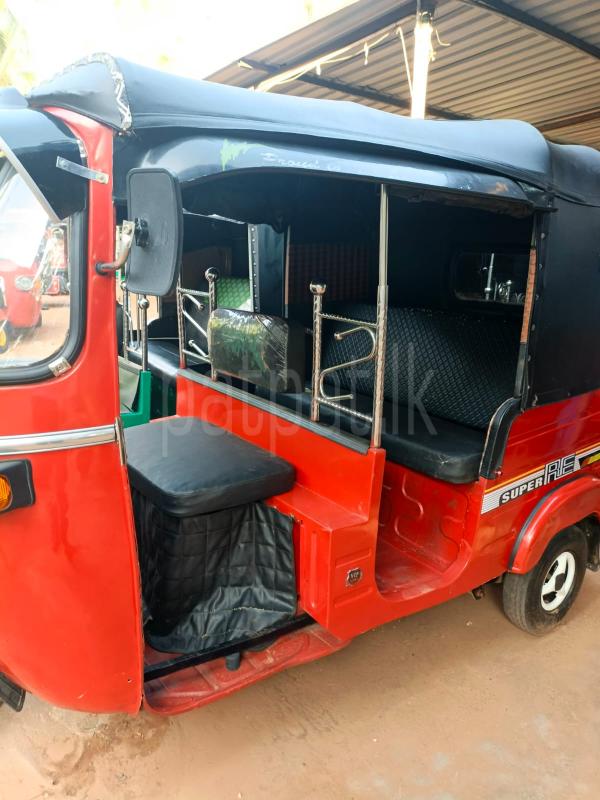 Bajaj 2 stroke 2007 - பயன்படுத்தப்பட்டது முச்சக்கர வண்டி sale in Sri Lanka - patpat.lk