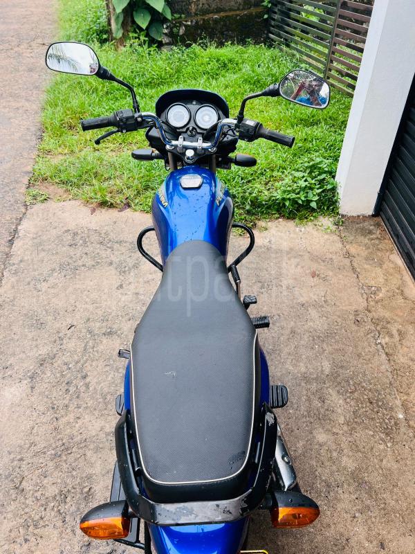 Bajaj Platina 2017 - பயன்படுத்தப்பட்டது பைக் sale in Sri Lanka - patpat.lk