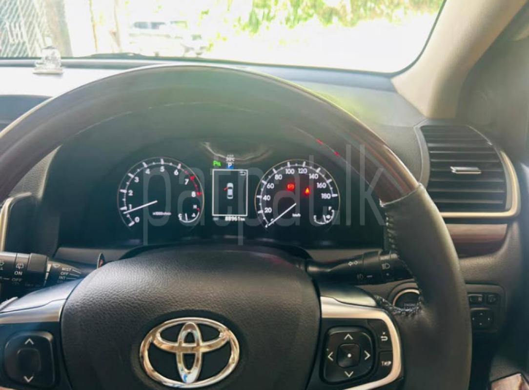 Toyota Premio 2016 - பயன்படுத்தப்பட்டது கார் sale in Sri Lanka - patpat.lk