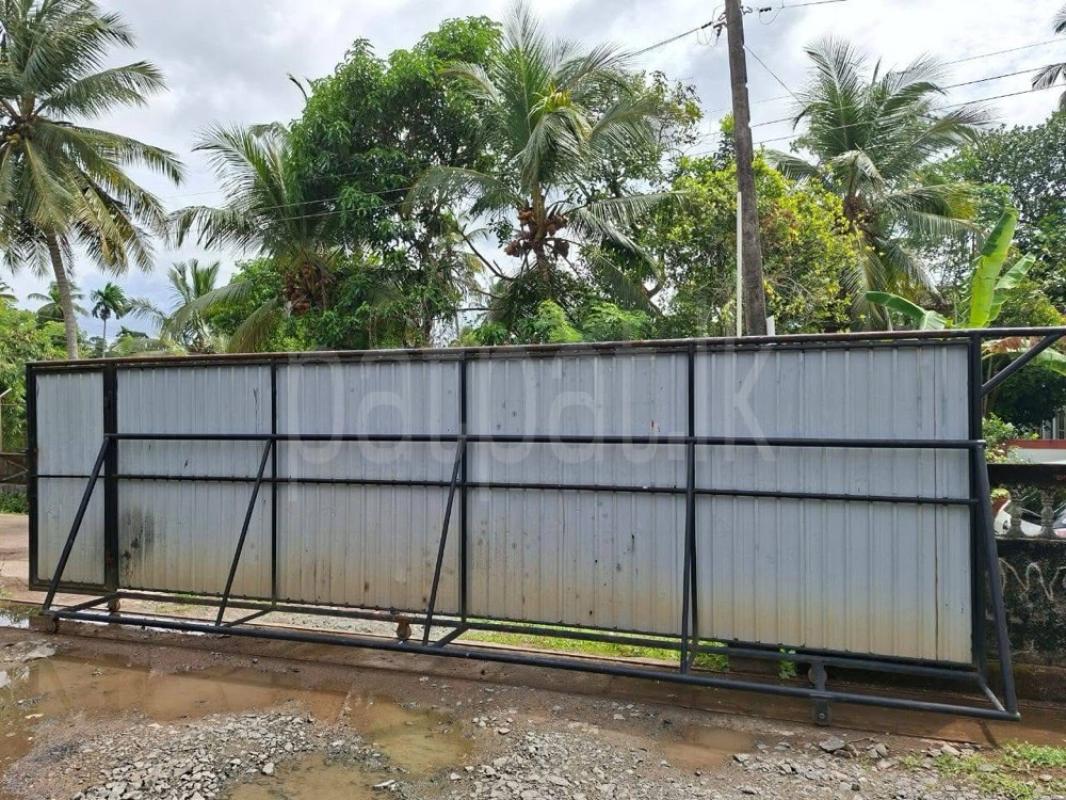 Advertisement image 1