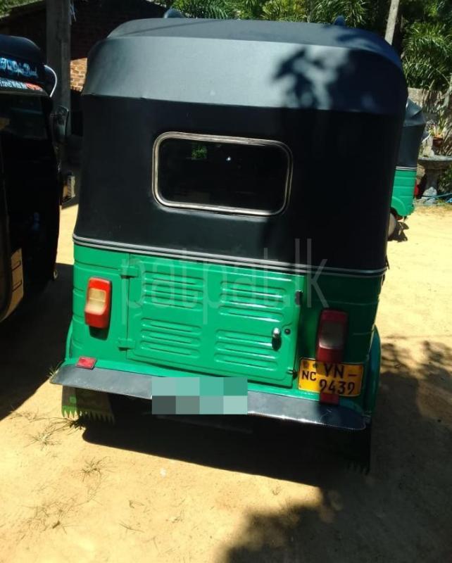 Bajaj 4 stroke 2011 - Used Three wheeler sale in Sri Lanka - patpat.lk