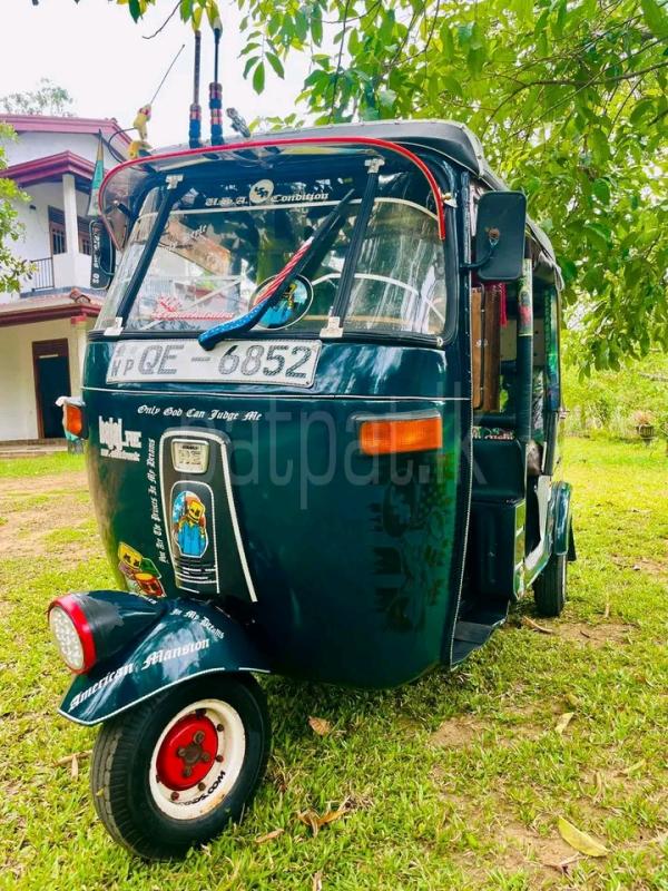 Bajaj Three Wheel 2006 - භාවිතා කරන ලද ත්‍රිරෝද රථය sale in Sri Lanka - patpat.lk