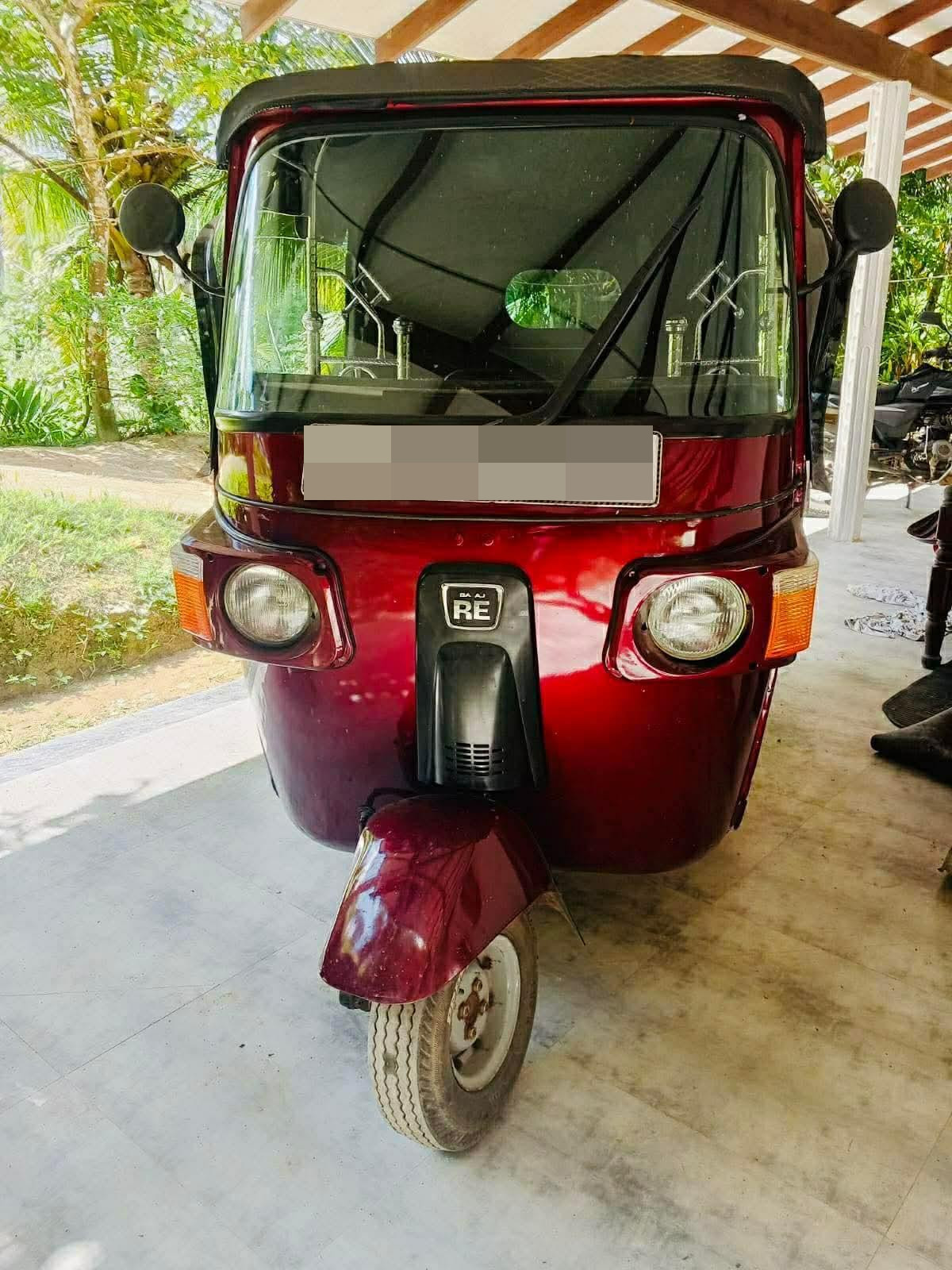 Bajaj Three Wheel 2014 - භාවිතා කරන ලද ත්‍රිරෝද රථය sale in Sri Lanka - patpat.lk