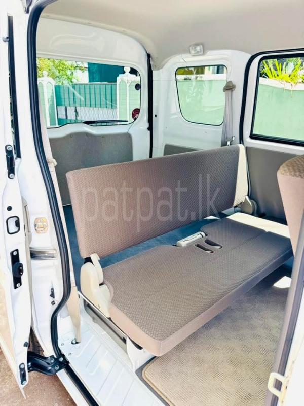 Advertisement image 6