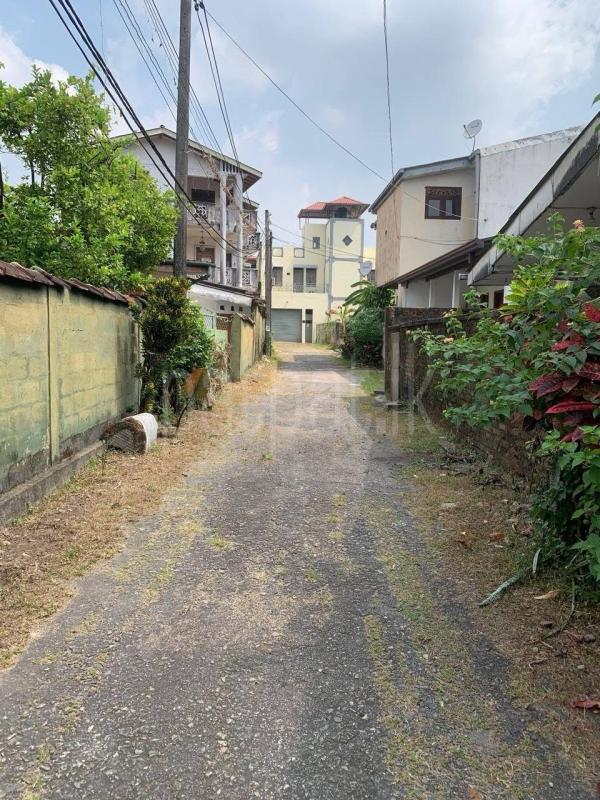 Commercial Land for Sale in Rajagiriya ads-image-1